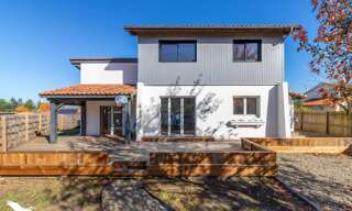 Maison 5 Pièces 145 m² à vendre à Léon (40550)