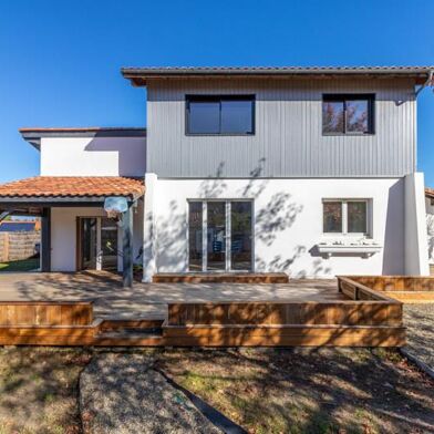 Maison 5 pièces 436995 €