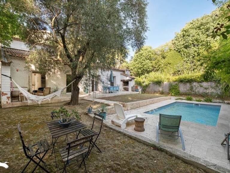 Maison de ville de 6 pièces principales — photo 1