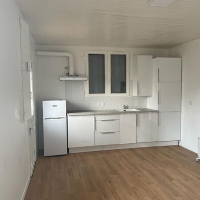 Appartement 2 pièces 920 €