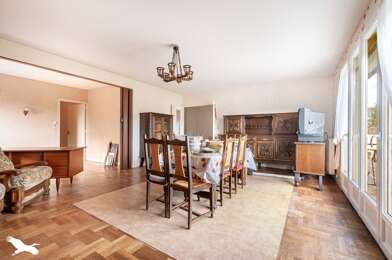 Immeuble  161250 €