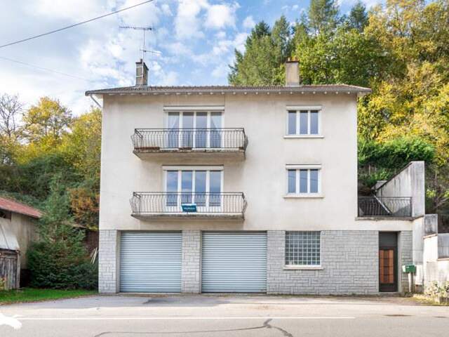 Immeuble à Isle — photo du bien