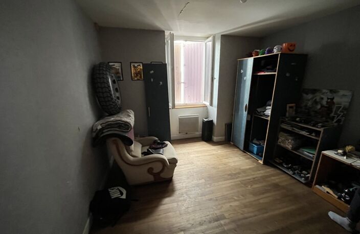 Maison en pierre de 4 pièces principales — photo 4