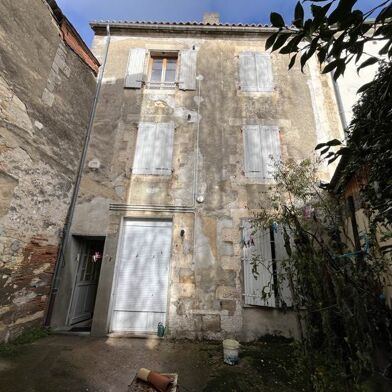 Immeuble  192000 €