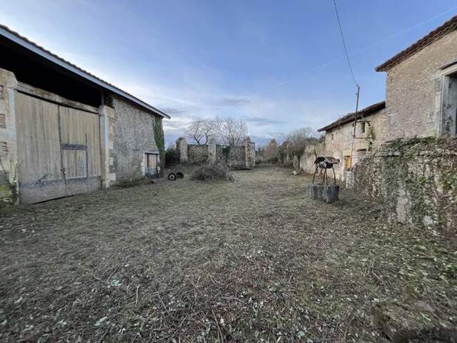 Corps de Ferme de 2 pièces principales — photo du bien