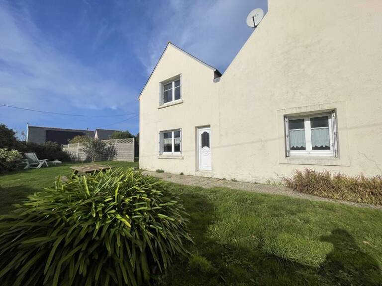 Maison en pierre de 4 pièces principales — photo 1