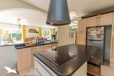 Maison 6 pièces 296520 €