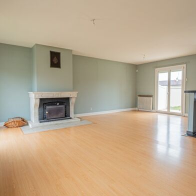 Maison 6 pièces 380476 €