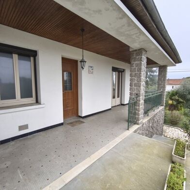 Maison 5 pièces 150500 €