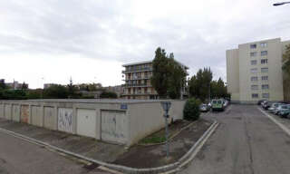 Garage  15 m² à louer à Avignon (84000)