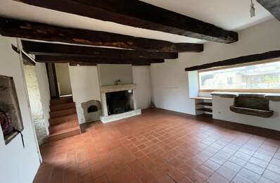 Maison en pierre de 5 pièces principales — photo du bien