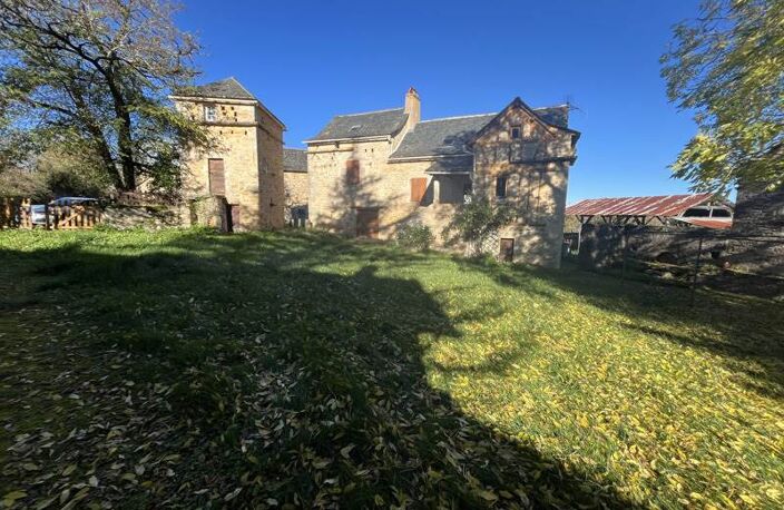 Maison en pierre de 5 pièces principales — photo 2