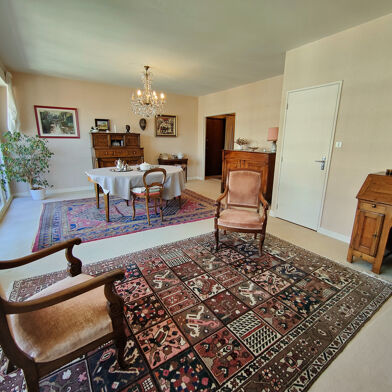 Appartement 4 pièces 203300 €