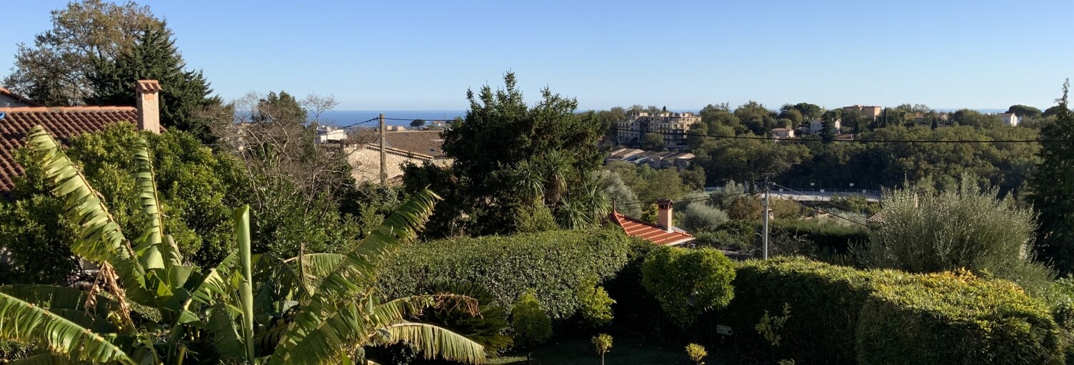 Maison 8 Pièces 210 m² à vendre à Vence (06140)