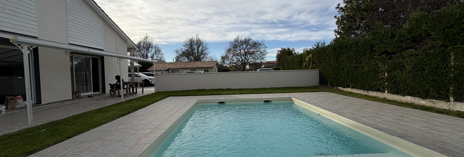 Maison 7 Pièces 213 m² à vendre à Ambarès-et-Lagrave (33440)