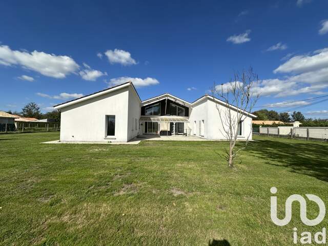 Vente Maison/villa 7 pièces — photo du bien