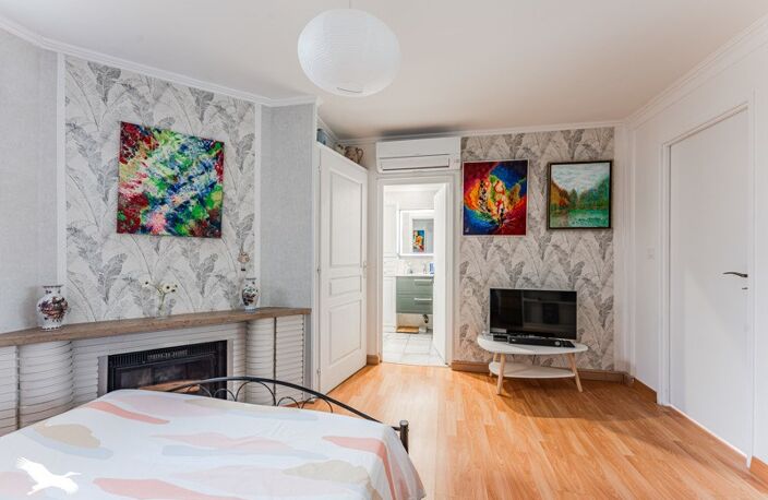 Vente maison 5 pièces 143 m² Gujan-Mestras (33470) — photo 3