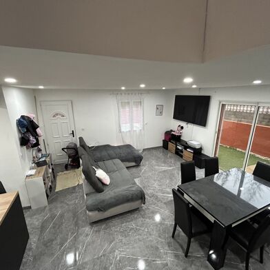 Maison 4 pièces 250000 €