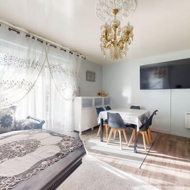 Appartement 4 pièces 212000 €