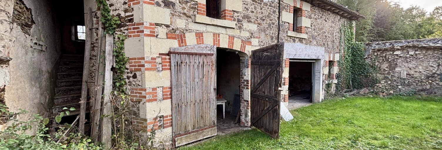 Terrain  4377 m² à vendre à Argenton-l'Église (79290)