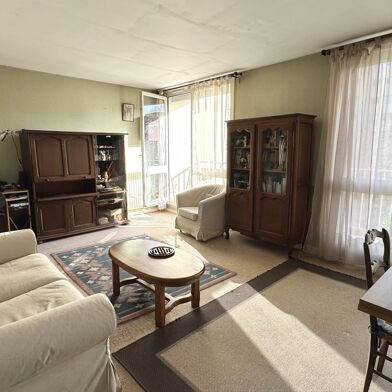 Appartement 4 pièces 299850 €