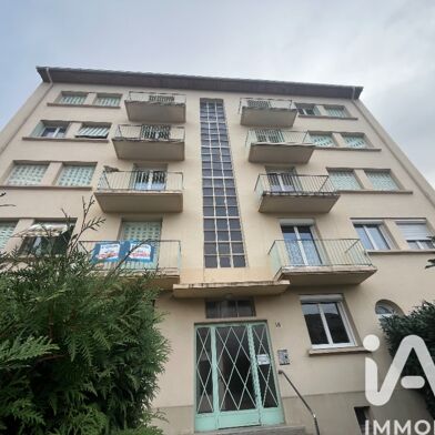 Appartement 5 pièces 136000 €