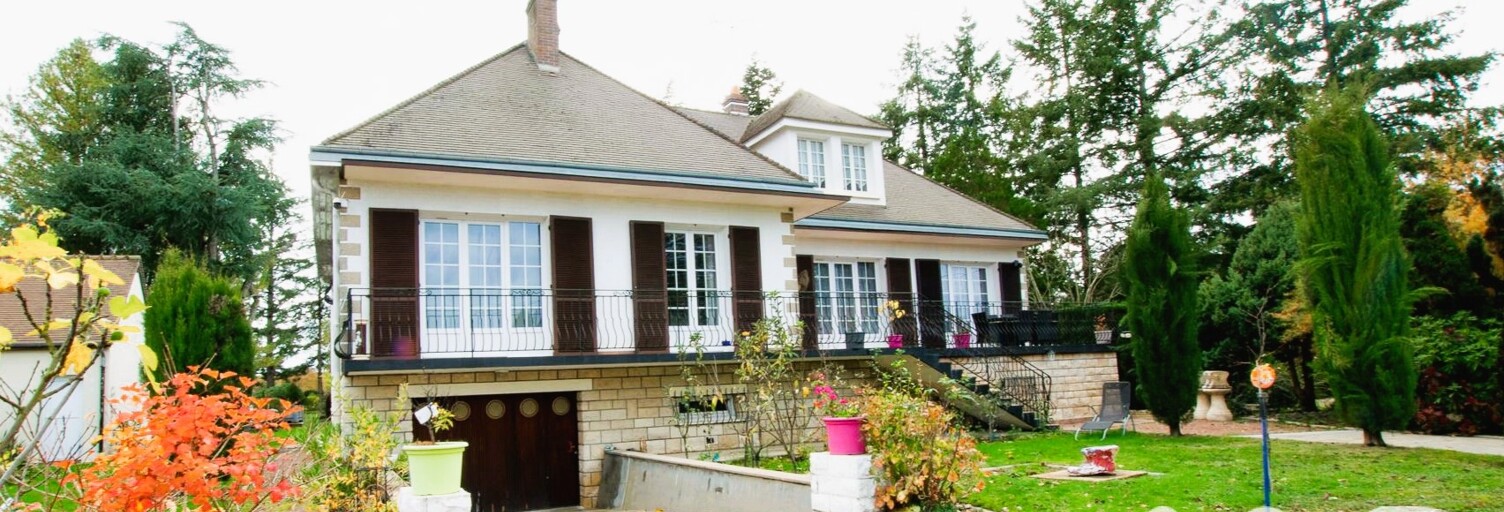 Maison 5 Pièces 145 m² à vendre à Lion-en-Sullias (45600)