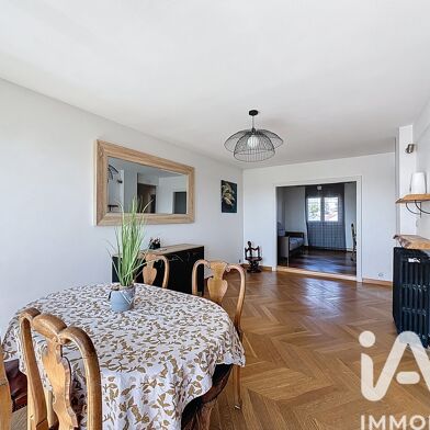 Appartement 4 pièces 260000 €