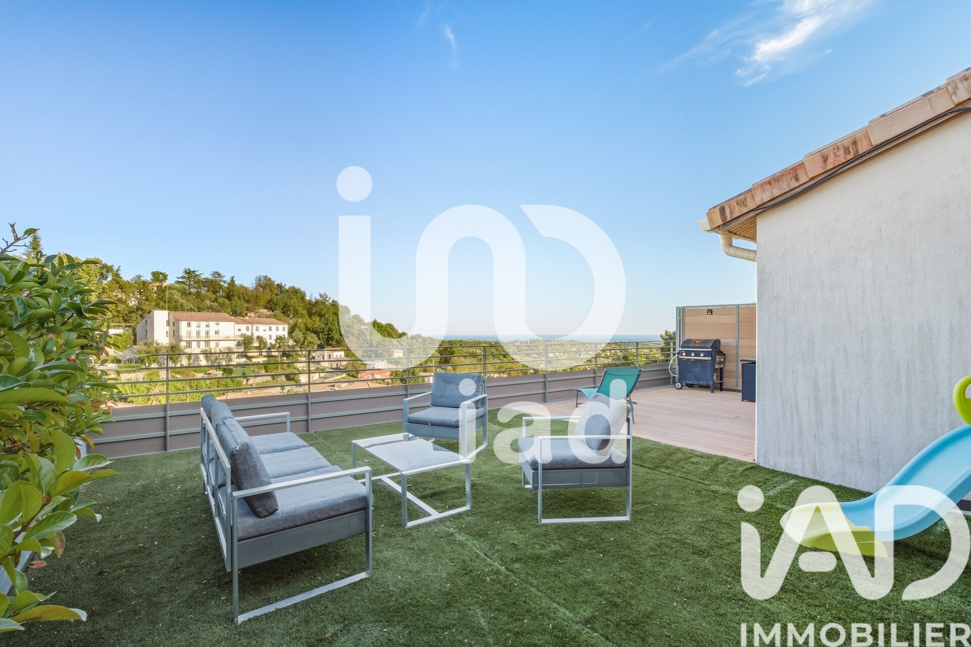 Chateauneuf-Grasse - 65m² - 3p. - 2ch.