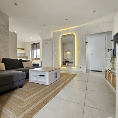 Maison 3 pièces 210000 €