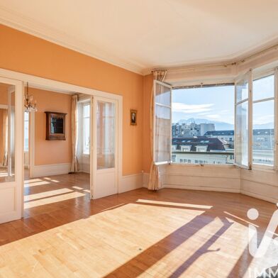 Appartement 5 pièces 315000 €