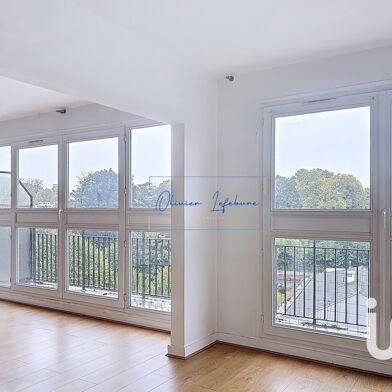 Appartement 4 pièces 243000 €