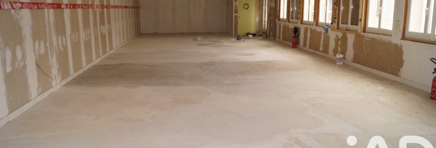 Immeuble  308 m² à vendre à Bessé-sur-Braye (72310)