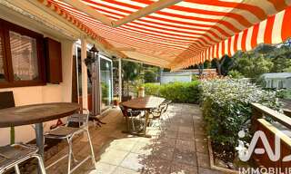 Terrain  200 m² à vendre à Fréjus (83600)