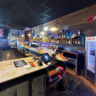 Commerce  148000 €