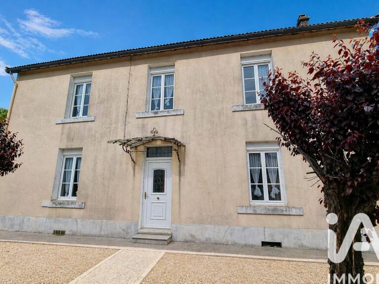 Vente Maison de village 6 pièces — photo 1