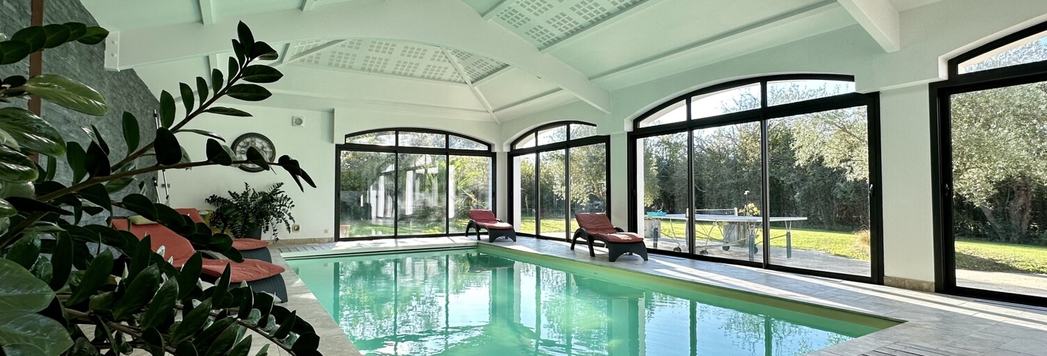 Maison 10 Pièces 270 m² à vendre à Beauvoir-sur-Mer (85230)