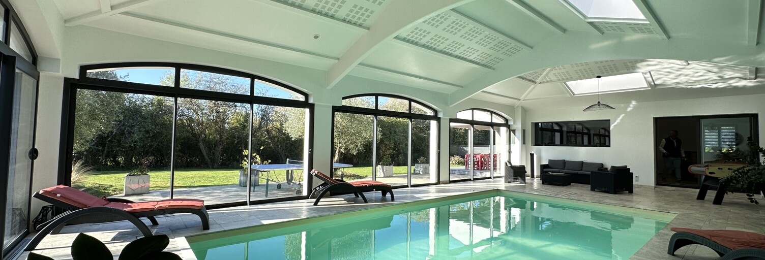 Maison 10 Pièces 270 m² à vendre à Beauvoir-sur-Mer (85230)