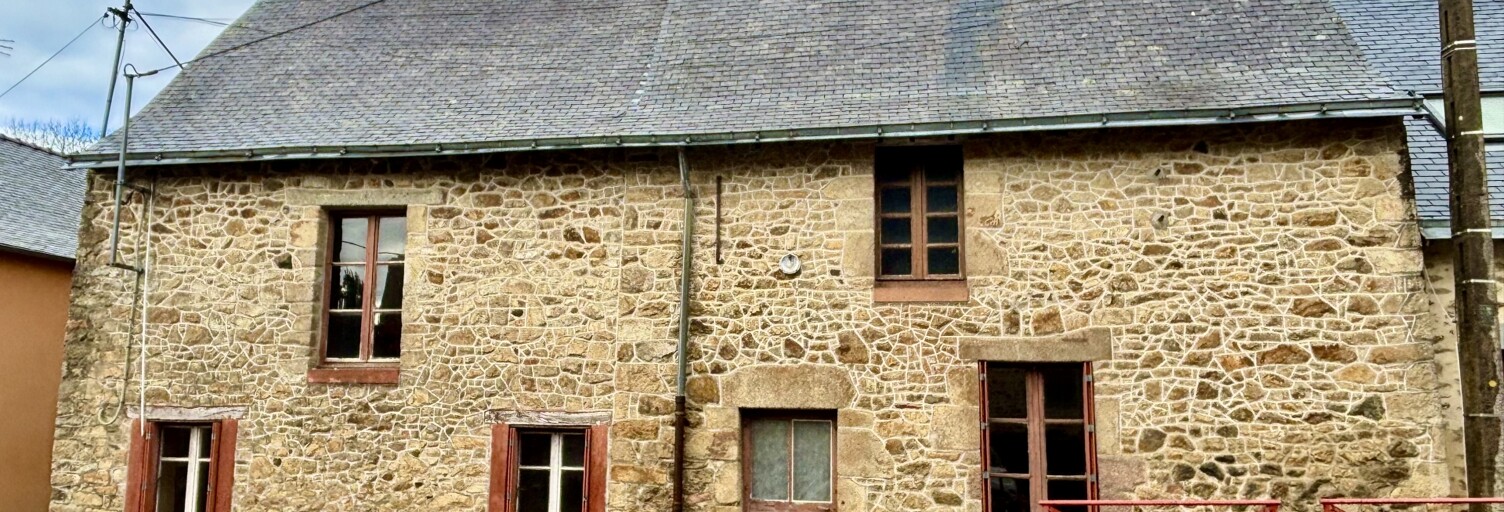 Maison 6 Pièces 145 m² à vendre à La Bazouge-des-Alleux (53470)