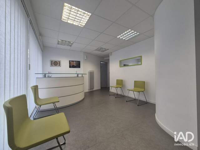 Vente Murs commerciaux 81 m&sup2; — photo du bien