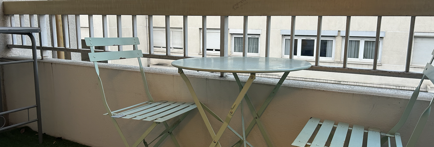 Appartement 1 Pièce 28 m² à vendre à Courbevoie (92400)