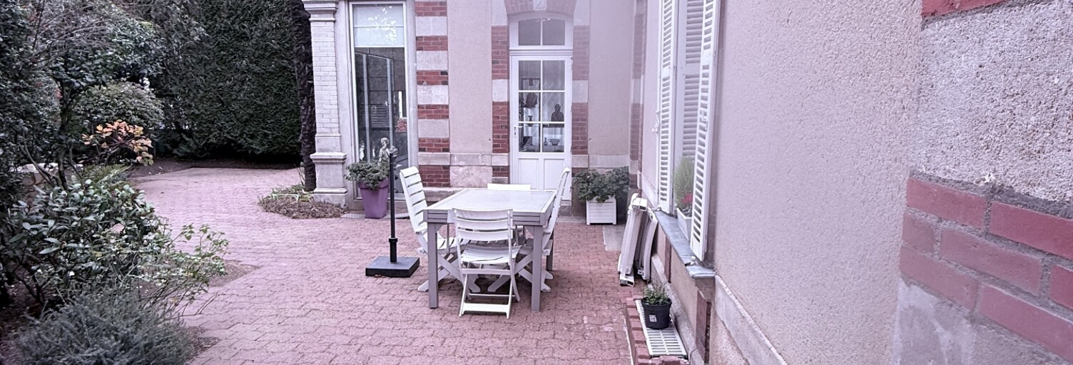 Maison 9 Pièces 180 m² à vendre à Cholet (49300)