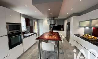 Maison 6 Pièces 175 m² à vendre à Fougères (35300)