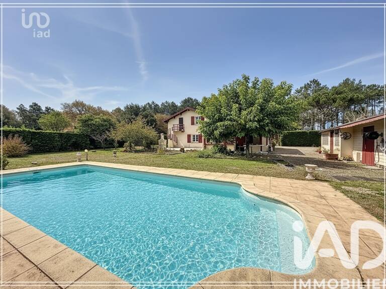 Vente Maison de campagne 9 pièces — photo 1