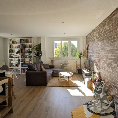 Appartement 4 pièces 167000 €