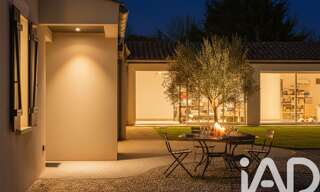 Maison 8 Pièces 212 m² à vendre à Forges (17290)