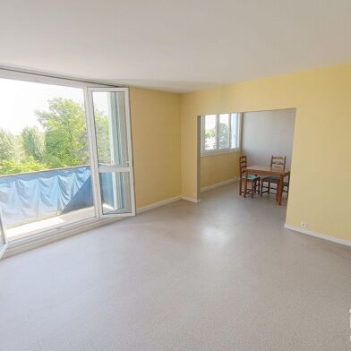 Appartement 4 pièces 149900 €