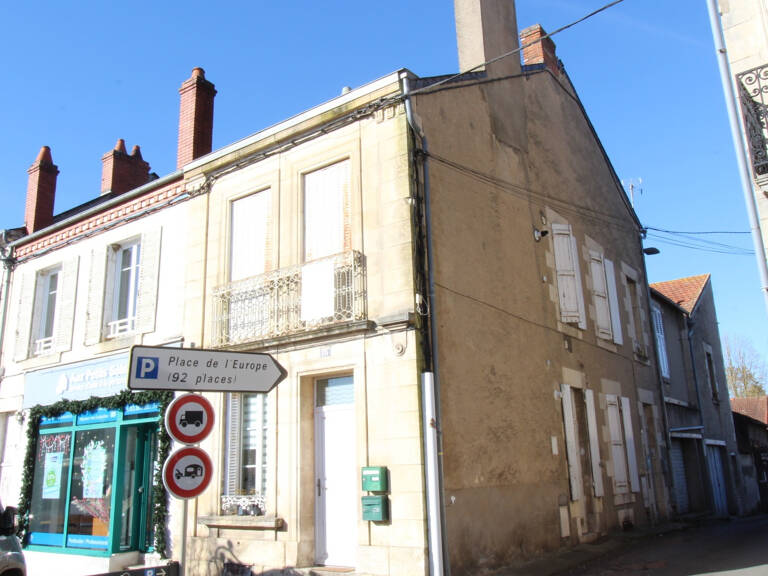 Immeuble de rapport centre-ville — photo 1