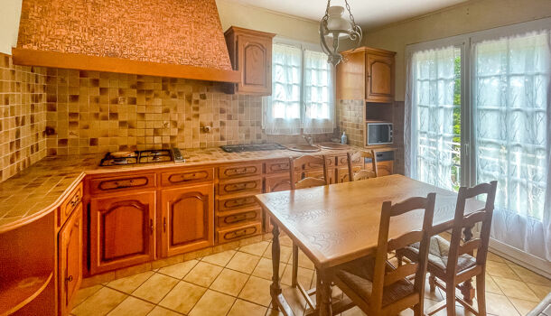 Villa / Maison 9 pièces  à vendre Fontcouverte 17100