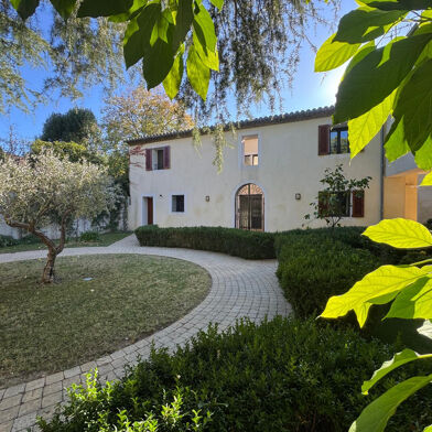 Appartement 5 pièces 585000 €